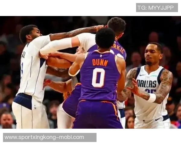 巴特勒对格林与科尔争吵的看法认为这种冲突有助于球队发展 巴特勒对格林与科尔争吵的看法认为这种冲突有助于球队发展